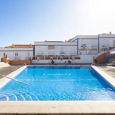 Home2book Sea Breeze Apartment, Pool & Terrace Апартаменты Канделария