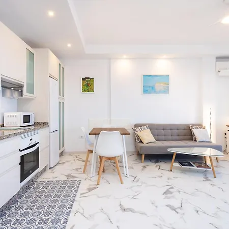 Апартаменты Home2book Sea Breeze Terrace